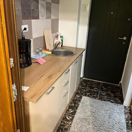 Mehtup S.R.L. Appartement Piteşti Buitenkant foto